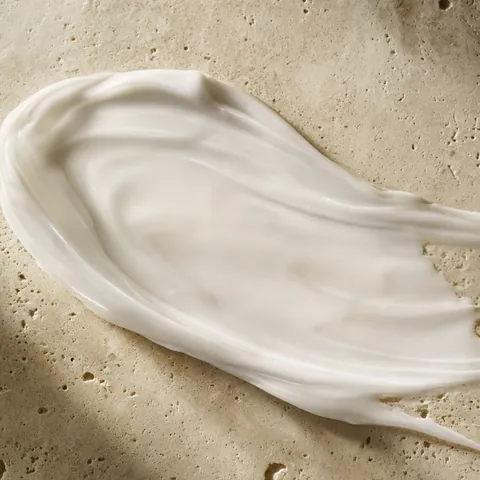 Lotion texture swatch